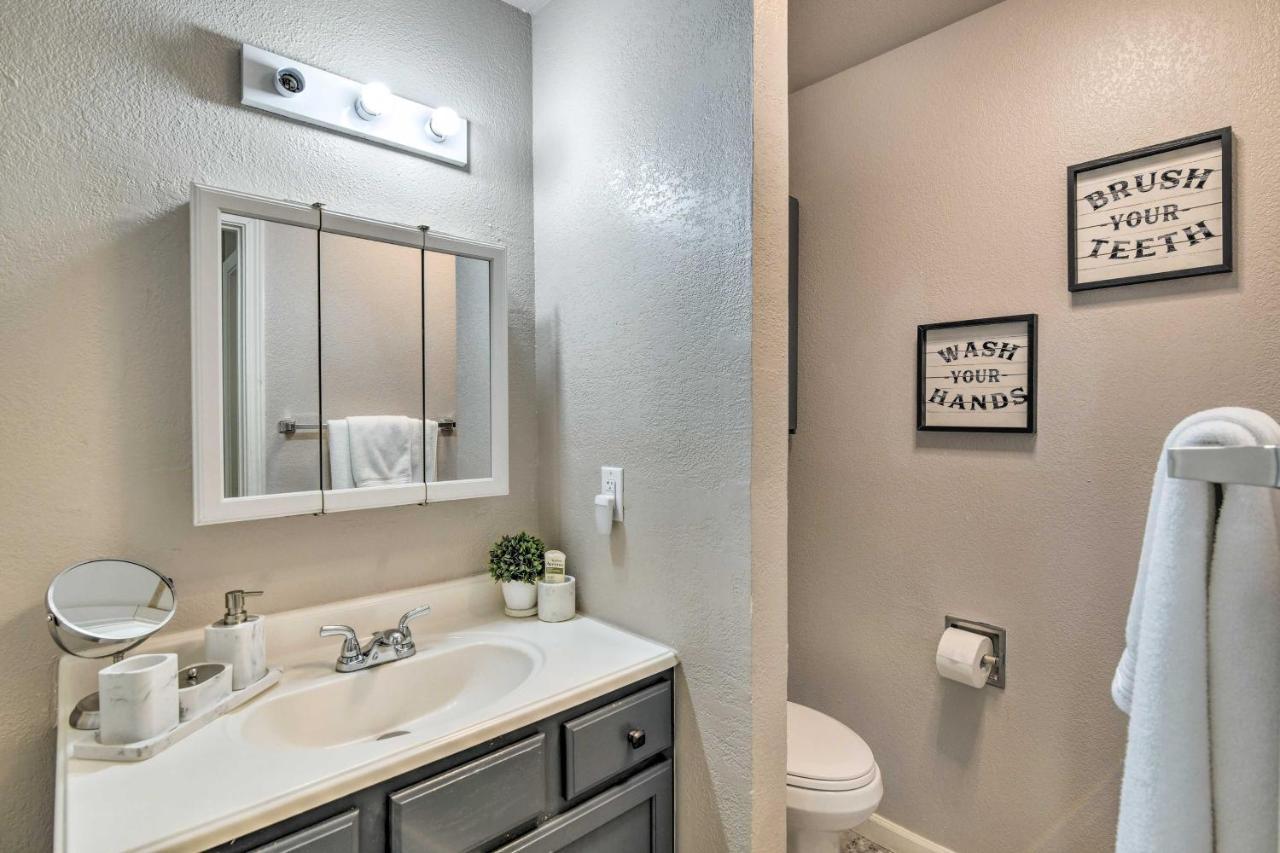 Updated Townhome Near Airport And Shopping! Anchorage Kültér fotó